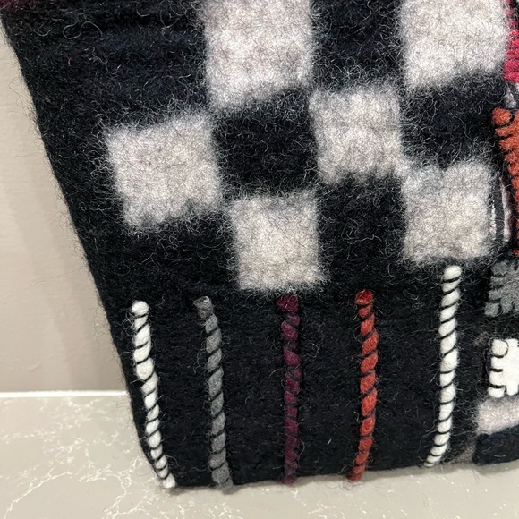 Rising Tide Felted Wool Fall Colors Shoulder Bag - Picture 4 of 14